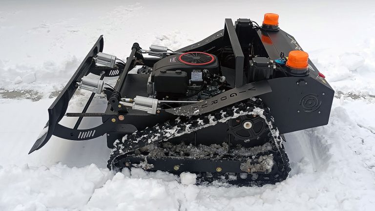 unmanned snow cleaning equipment for sale from China manufacturer factory