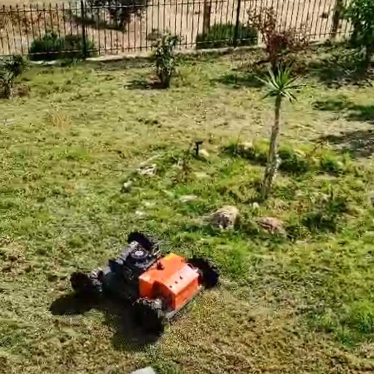 remote controlled crawler lawn mower made by Vigorun Tech