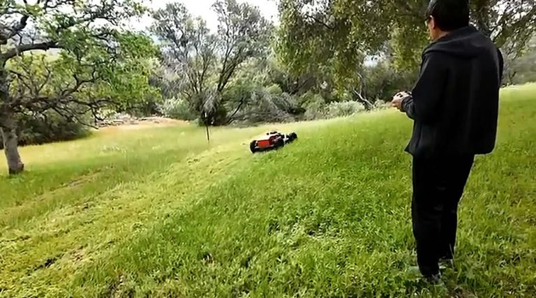 Vigorun radio controlled crawler brush mower for sale