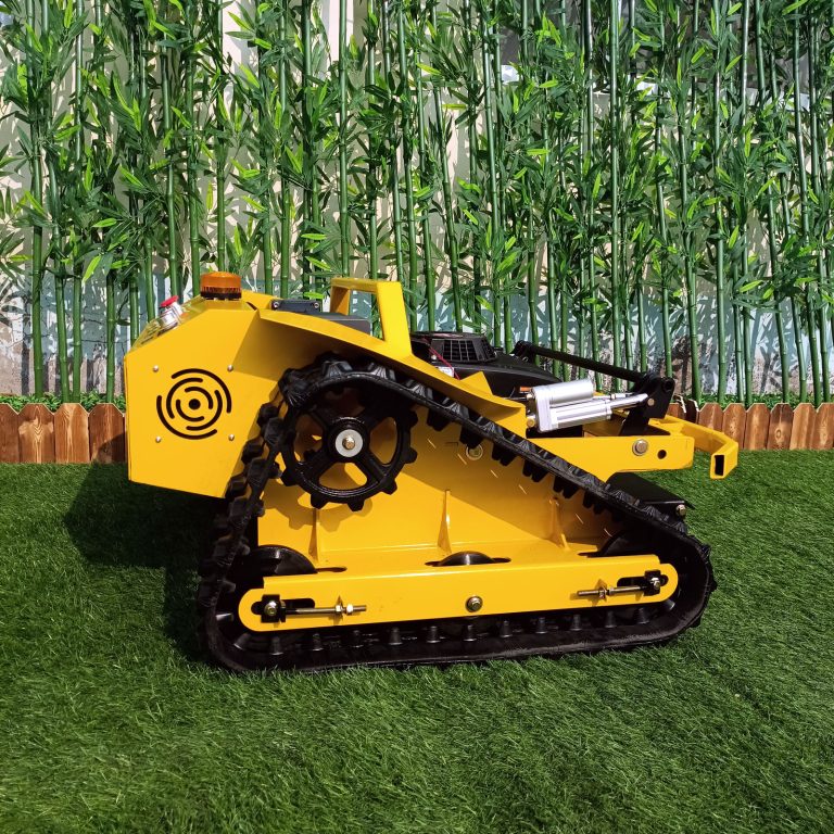 remote operated tracked weed cutter made by Vigorun Tech