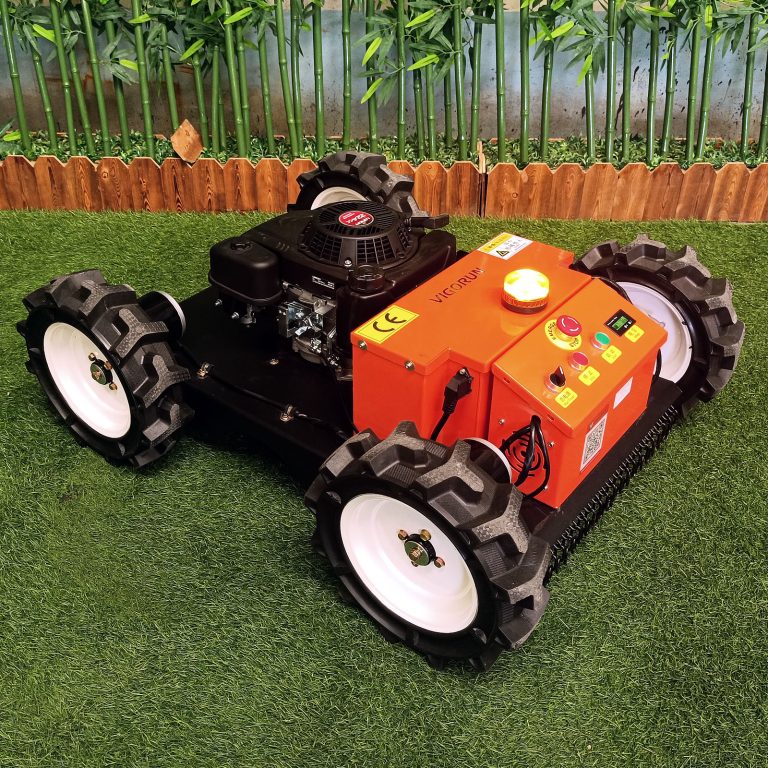 remote controlled crawler bush trimmer made by Vigorun Tech