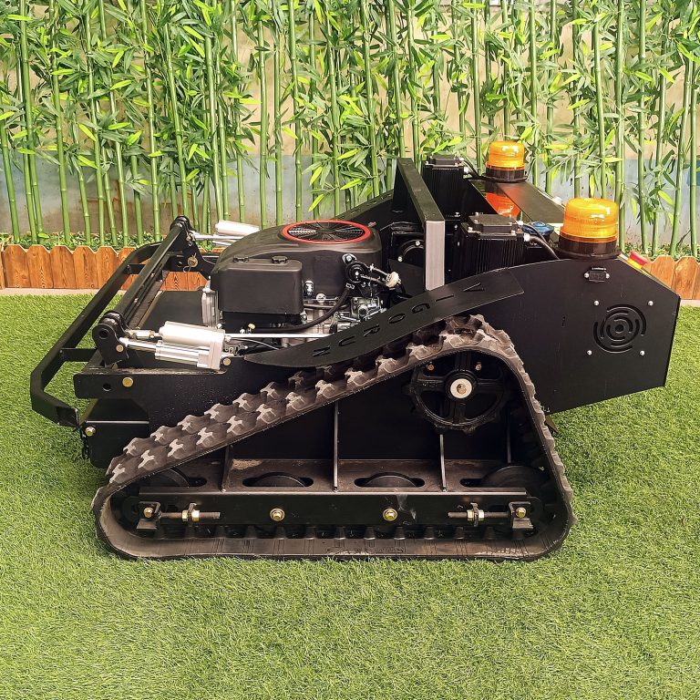 wireless radio control track grass trimmer made by Vigorun Tech