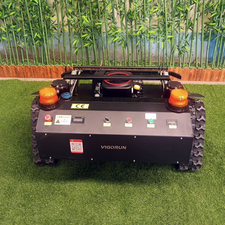 wireless radio control track-mounted cutting grass machine made by Vigorun Tech