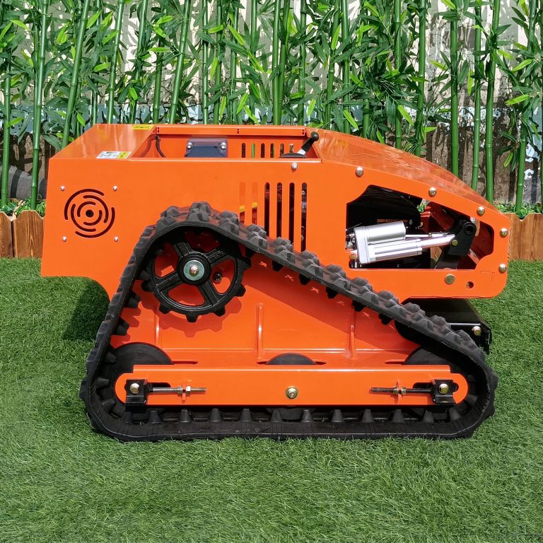 remote control track lawn trimmer made by Vigorun Tech